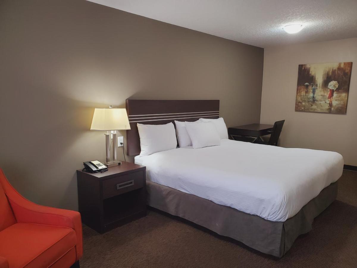 Royal Lodge Edmonton Esterno foto