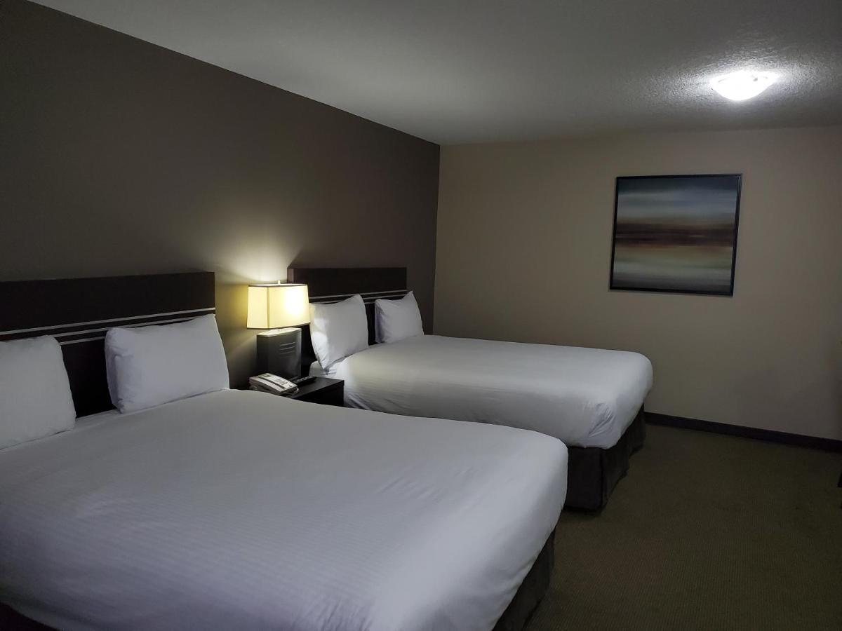 Royal Lodge Edmonton Esterno foto