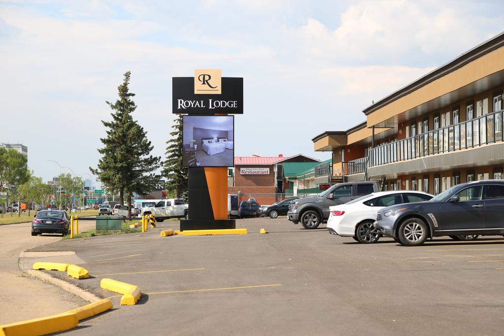 Royal Lodge Edmonton Esterno foto