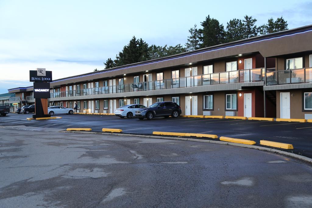 Royal Lodge Edmonton Esterno foto