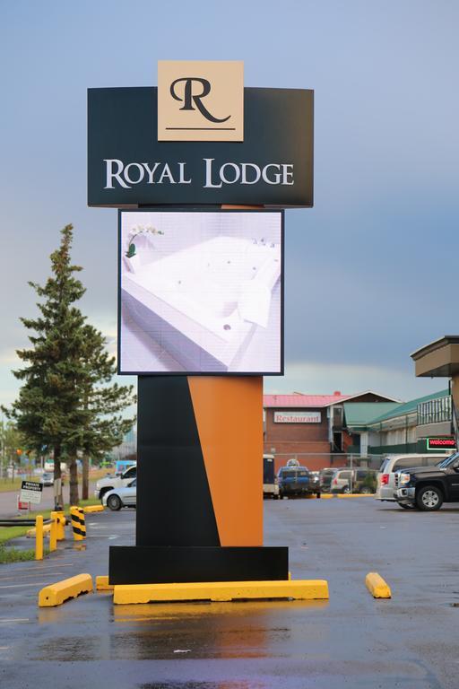 Royal Lodge Edmonton Esterno foto