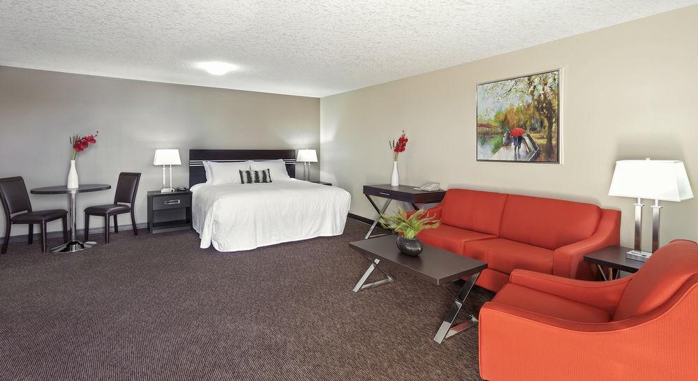 Royal Lodge Edmonton Esterno foto