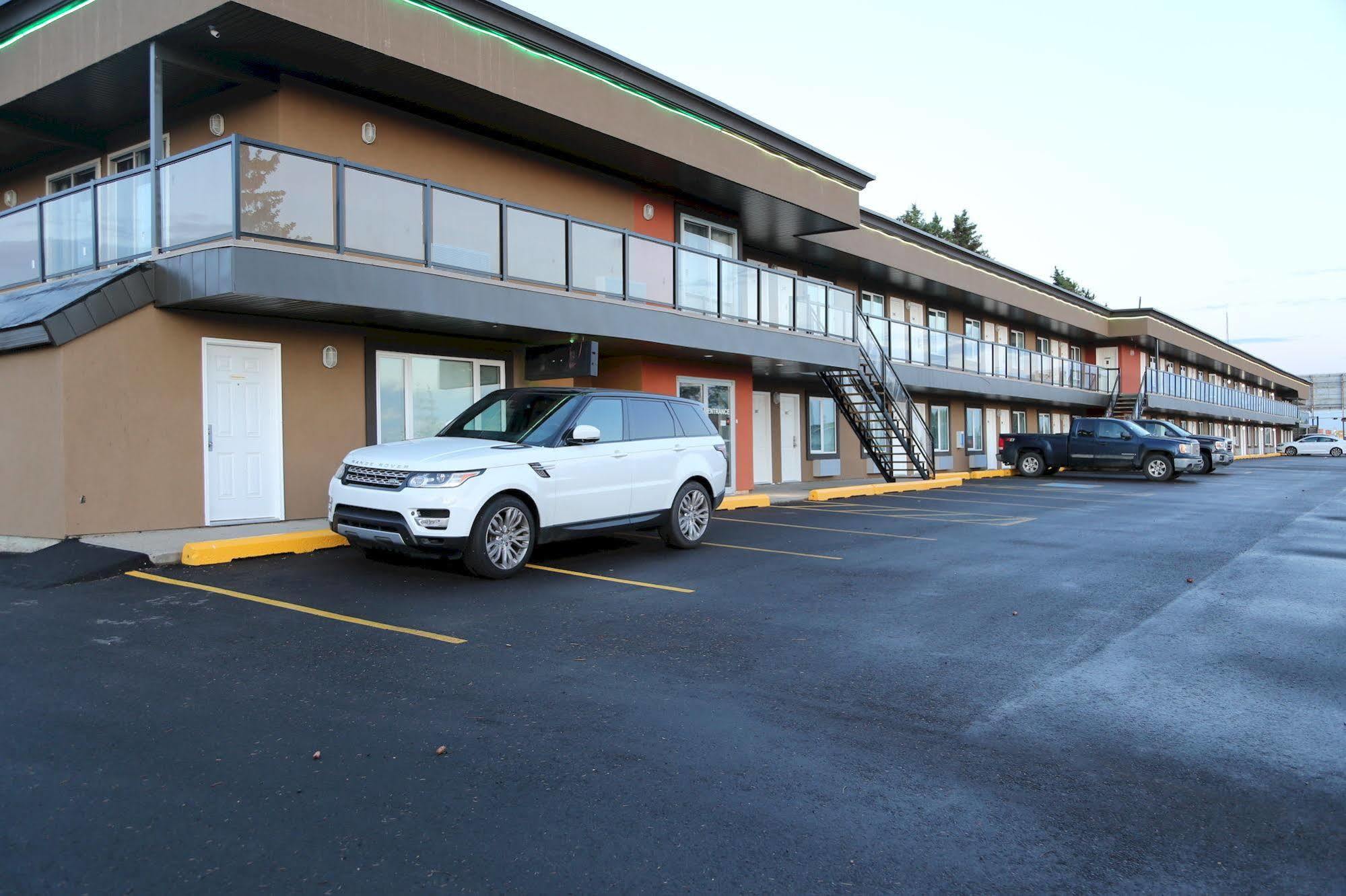 Royal Lodge Edmonton Esterno foto